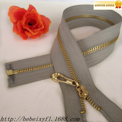 【【拉鏈廠家直銷(xiāo)】?jī)?yōu)質(zhì)3#淺金牙開(kāi)尾金屬拉鏈 可來(lái)樣訂制】?jī)r(jià)格,廠家,圖片,拉鏈,容城縣昝龍拉鏈廠-