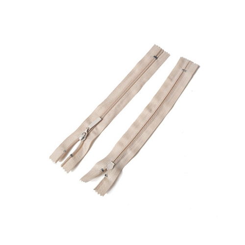 拉鏈 云飛拉鏈 在線咨詢 尼龍碼裝拉鏈高清圖片 高清大圖